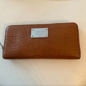 Michael Kors wallet